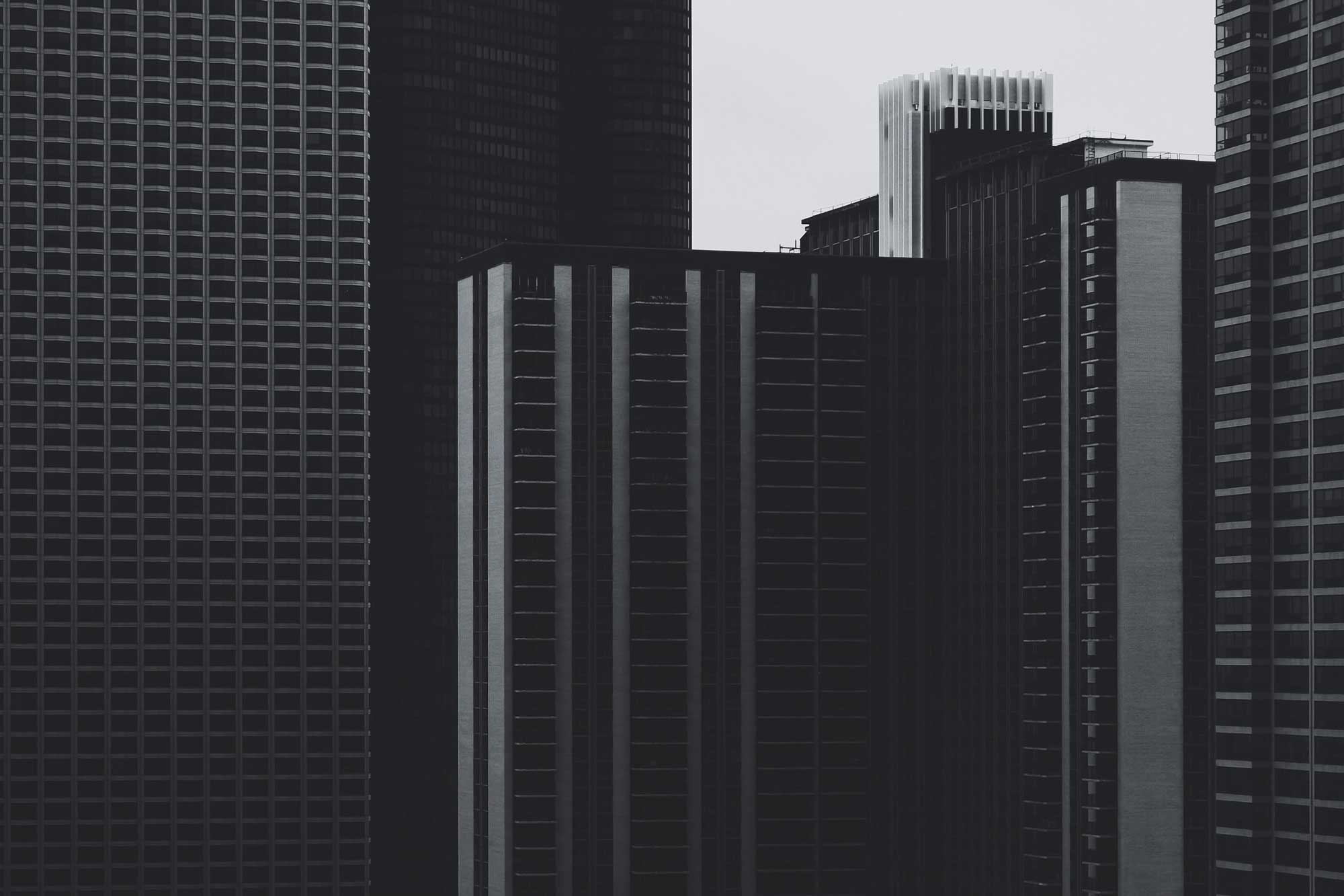 traf-sL7w1eUfHJ1Q-unsplash